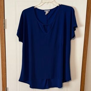 Women’s Royal Blue Short-Sleeve Keyhole Tee by Sag Harbor